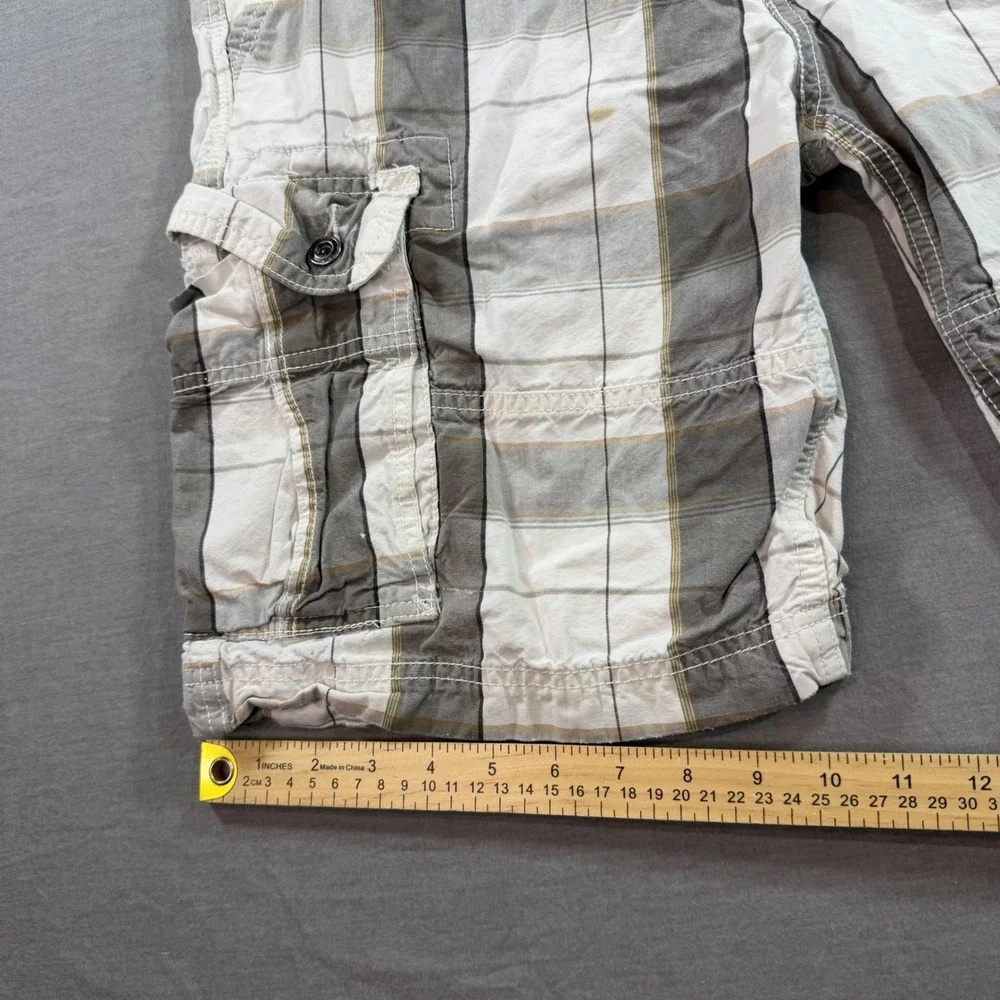 Levi's Cargo‎ Shorts Mens 36 Grey White Plaid Good Condition Cotton Utility